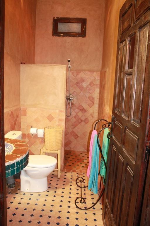 Maison D'Hotes La Tour De Toile 타라우단트 객실 사진